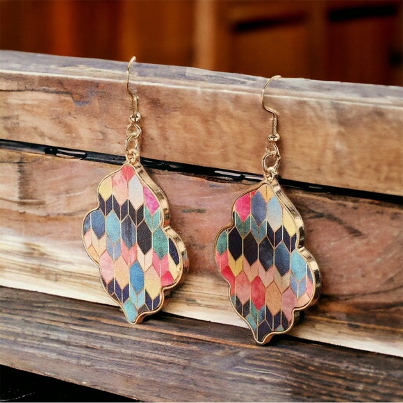 Colorful Argyle Pattern Earrings - Picture 2 of 2